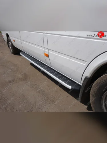 Порог алюминиевый с пластиковой накладкой ТСС Тюнинг (серые) Mercedes-Benz Sprinter W906 рестайлинг (2014-2018)