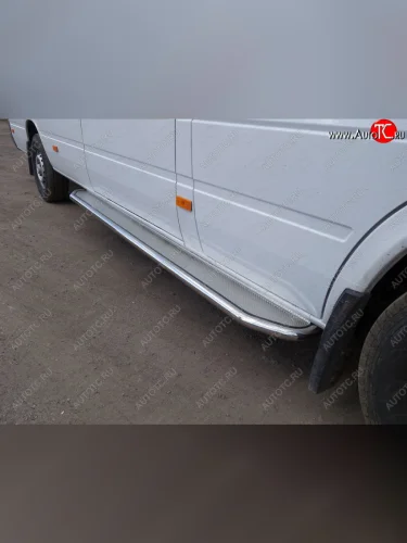 Порог с площадкой d42,4 мм ТСС Тюнинг (нержавейка лист) Mercedes-Benz Sprinter W906 рестайлинг (2014-2018)