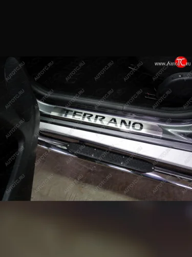 Накладки на пороги ТСС Тюнинг (лист шлифованный надпись TERRANO) Nissan Terrano D10 дорестайлинг (2013-2016)