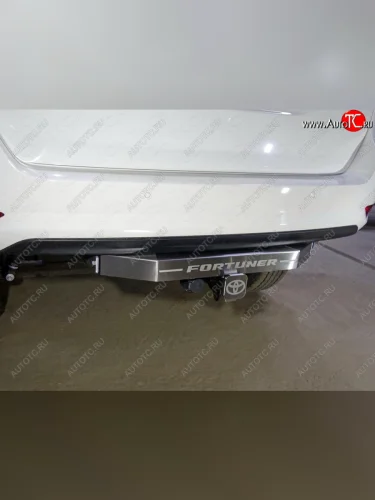  Фаркоп (тягово-сцепное устройство) TCC Тюнинг (крюк Е, надпись Fortuner) Toyota Fortuner  AN160 (2015-2020) дорестайлинг