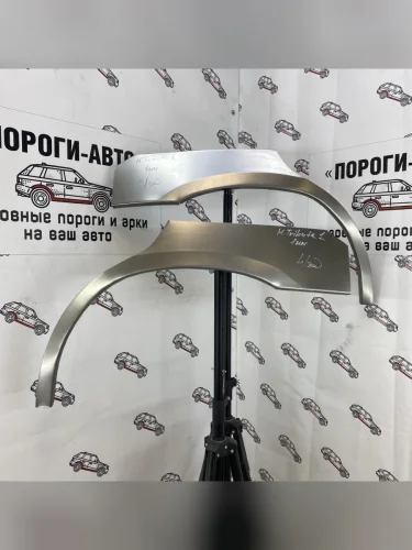 Правая внешняя задняя ремонтная арка Пороги-Авто (Холоднокатаная сталь 0,8 мм) Mazda Tribute (2000-2011)  дорестайлинг,  рестайлинг