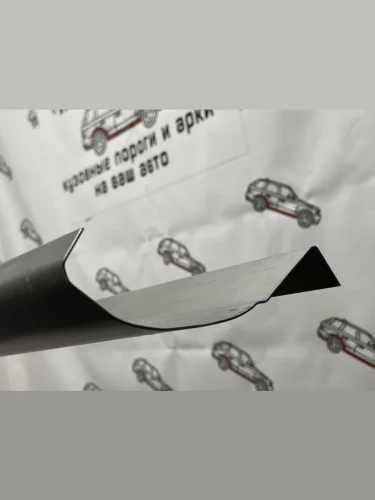 Правый ремонтный порог Пороги-Авто (Холоднокатанная сталь 1 мм) Hyundai Verna  1 LC (1999-2005) седан