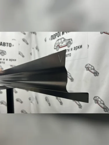 Правый ремонтный порог Пороги-Авто (Холоднокатанная сталь 1 мм) Lexus IS250  XE20 - IS350  XE20