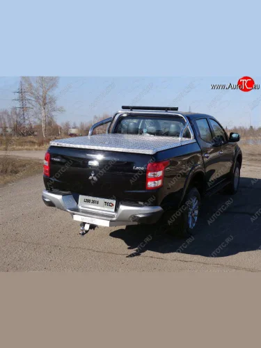 Защита кузова (для крышки) со светодиодной фарой d75х42 мм ТСС Тюнинг (нержавейка) Mitsubishi L200  5 KK,KL (2015-2019) дорестайлинг