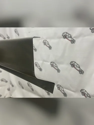 Левый ремонтный порог Пороги-Авто (Холоднокатанная сталь 1 мм) Nissan Primera  2 P11 (1995-2003) хэтчбэк дорестайлинг, седан рестайлинг, универсал рестайлинг, хэтчбэк рестайлинг