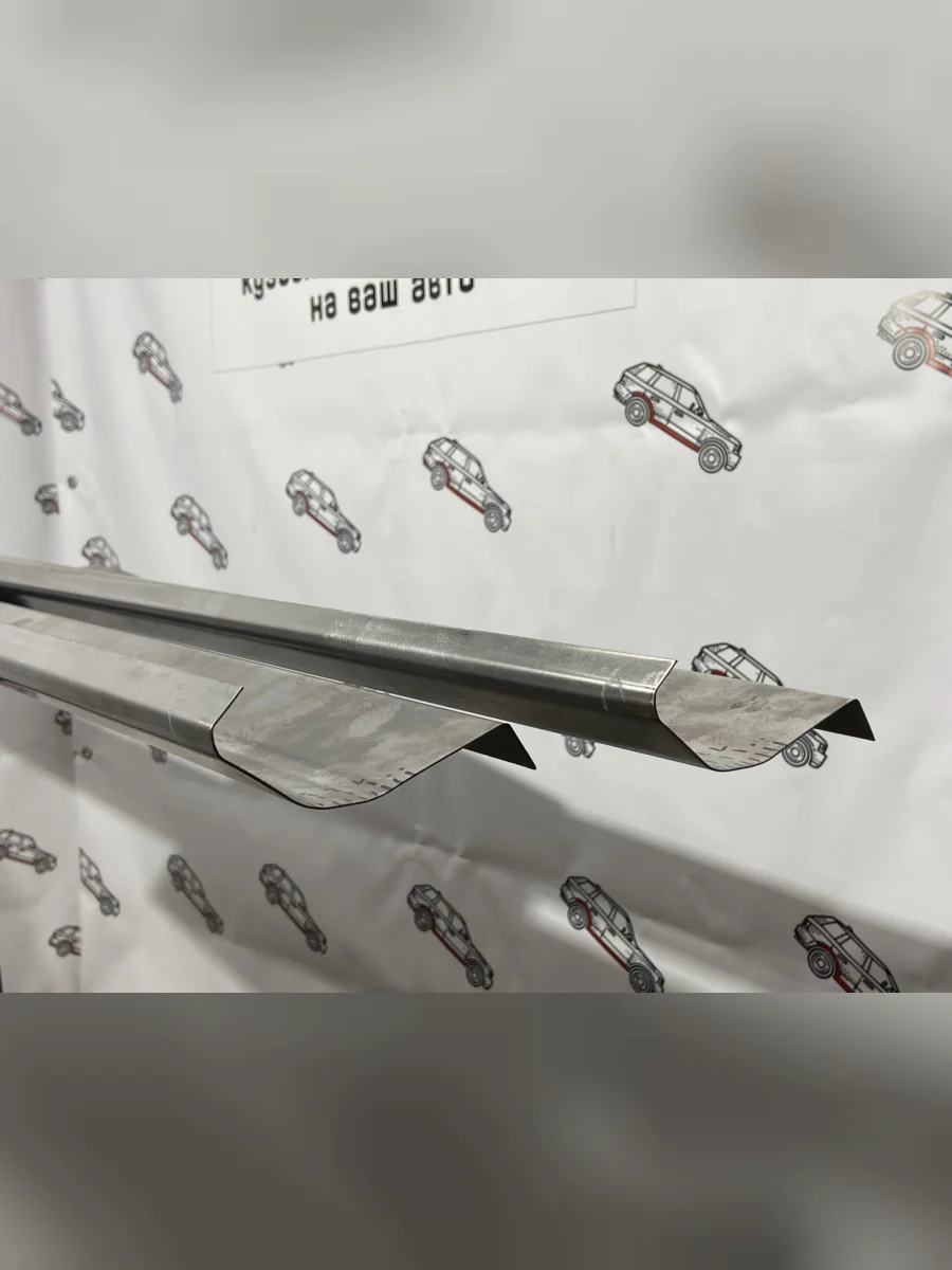 Правый ремонтный порог Пороги-Авто Mitsubishi Pajero 2 V30/V40 5 дв. дорестайлинг (1991-1997) (Холоднокатанная сталь 1 мм)  в Керчи Республика Крым