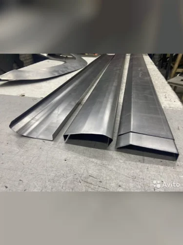 Правый ремонтный порог Пороги-Авто (Холоднокатанная сталь 1 мм) Chevrolet Tahoe GMT800 (2000-2006)