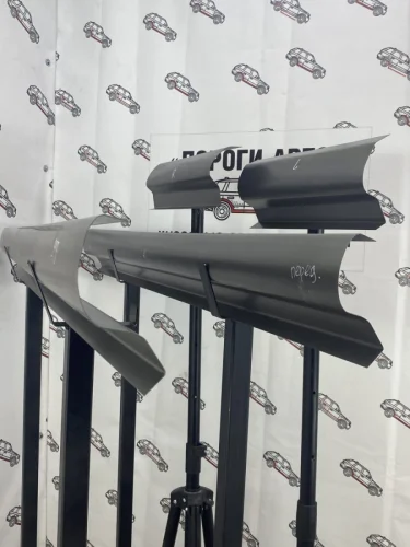 Левый ремонтный порог Пороги-Авто (Холоднокатанная сталь 1 мм) Toyota Corolla E150 седан рестайлинг (2009-2013)