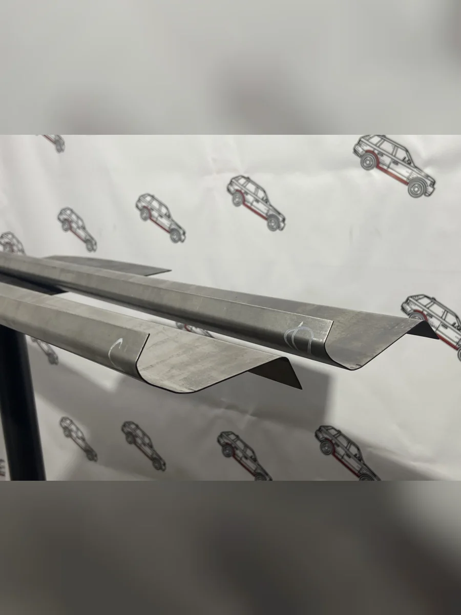 Правый ремонтный порог Пороги-Авто Toyota Hilux Surf N210 рестайлинг (2005-2009) (Холоднокатанная сталь 1 мм)  в Керчи Республика Крым