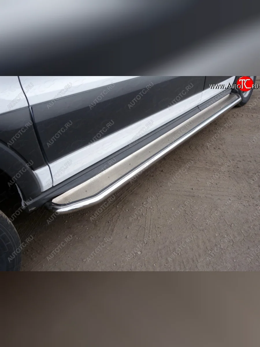 Левый порог с площадкой d 42,4 мм ТСС Тюнинг Ford Transit цельнометаллический фургон (2014-2022) (нержавеющий лист)  с доставкой в г. Керчь