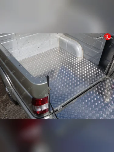 Защитный алюминиевый вкладыш в кузов автомобиля (дно) ТСС Тюнинг Уаз Патриот 23632 2-ой рестайлинг пикап (2016-2025) (алюминий)