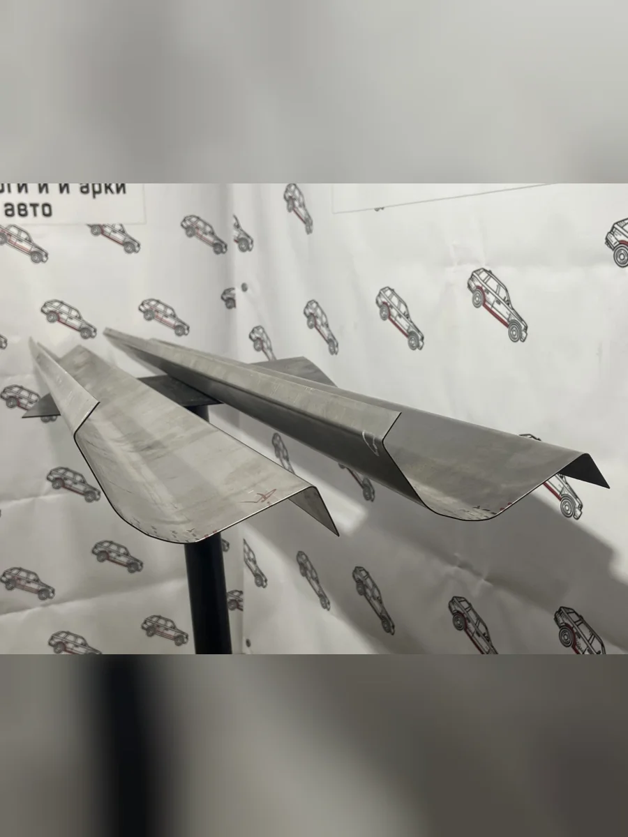 Правый ремонтный порог ПОРОГИ-АВТО  Toyota Carina E (1992-2001) T190, T210 (холоднокатаная сталь 1 мм)  в Самаре Самарской области