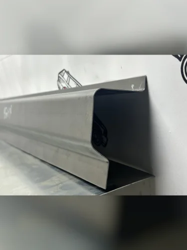 Левый порог передней двери Пороги-Авто (холоднокатаная сталь 1 мм) Volkswagen Transporter  T4 (1990-2003) дорестайлинг, рестайлинг