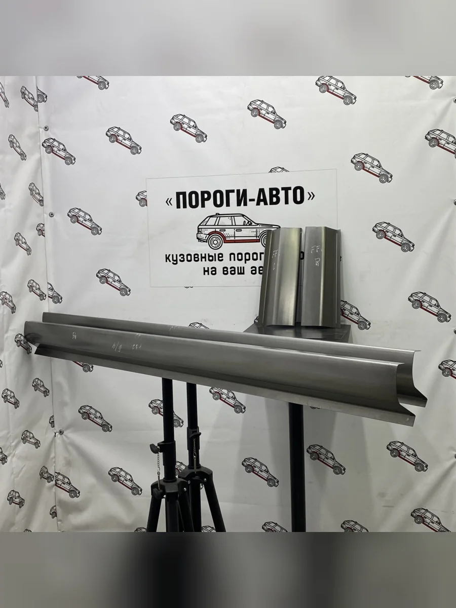 Правый ремонтный порог Пороги-Авто Ford Focus 1 хэтчбэк 3 дв. дорестайлинг (1998-2002) (холоднокатаная сталь 1 мм)  в Самаре Самарской области