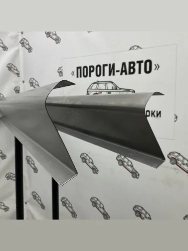 Правый ремонтный порог ПОРОГИ-АВТО (холоднокатаная сталь 1 мм) Renault Logan 2 рестайлинг (2018-2025)