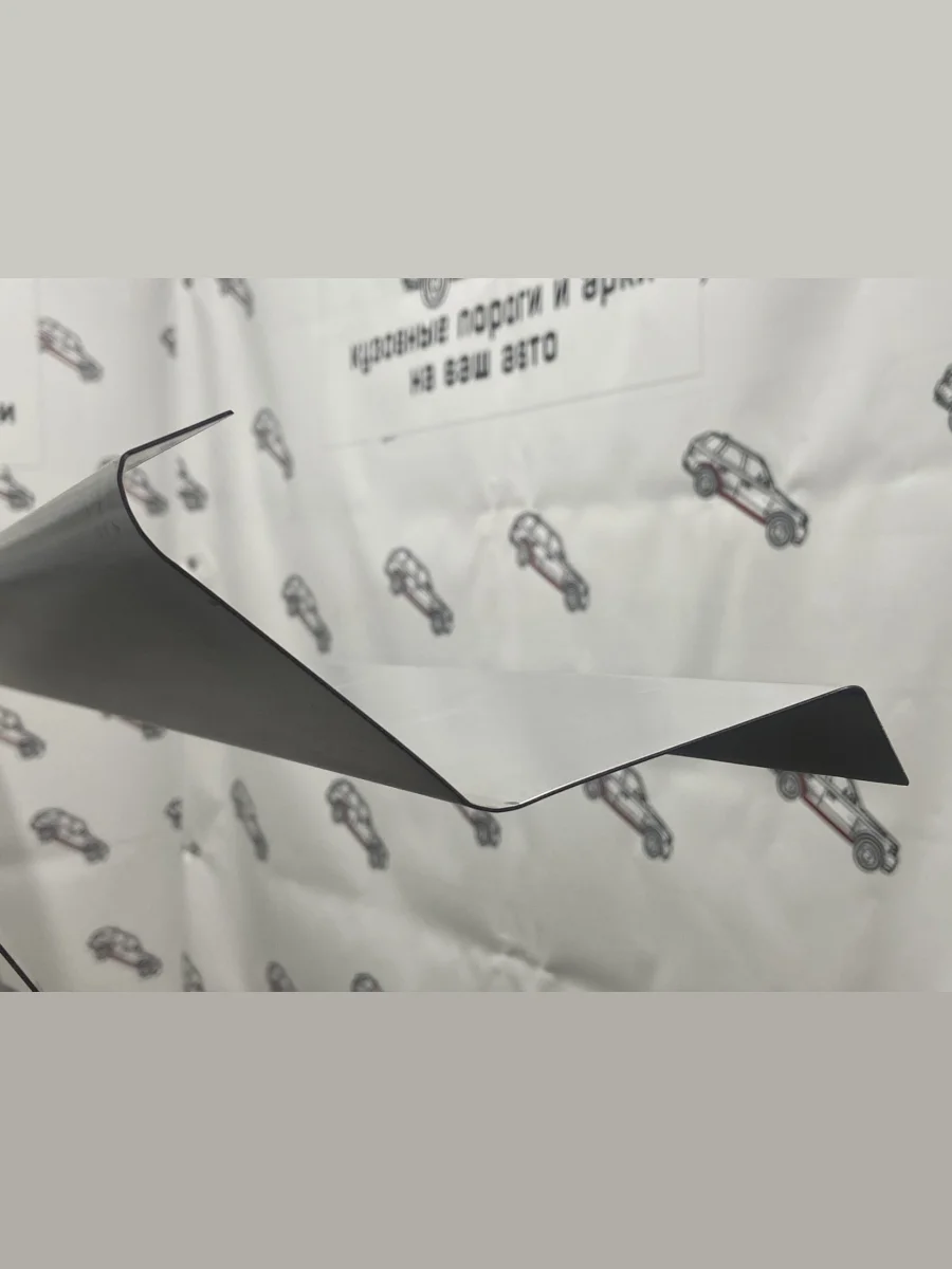 Правый ремонтный порог ПОРОГИ-АВТО  Volvo 940 (1989-1998) (холоднокатаная сталь 1 мм)  в Самаре Самарской области