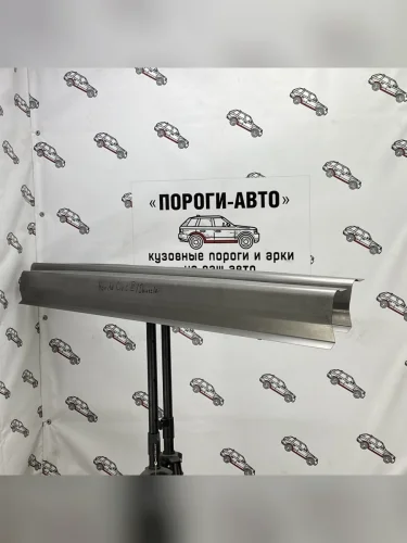 Правый порог (Ремкомплект) Пороги-Авто (холоднокатаная сталь 1 мм) Honda Civic  AJ,AK,AU (1983-1987) дорестайлинг, седан рестайлинг