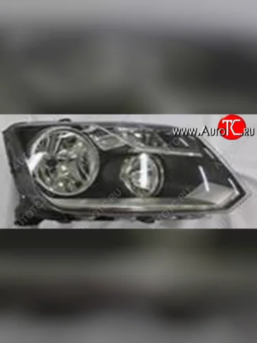 Правая фара (c электрокорректором) DEPO Volkswagen Amarok дорестайлинг (2009-2016)