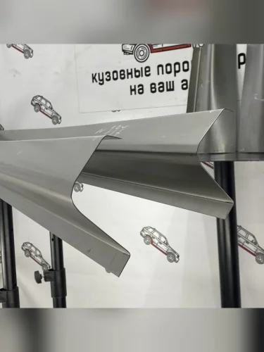 Правый ремонтный порог ПОРОГИ-АВТО (холоднокатаная сталь 1 мм) Subaru Forester SH (2008-2013)