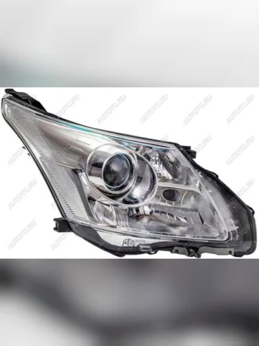 Правая фара (под корректор) DEPO Toyota Avensis T270 седан дорестайлинг (2008-2011)