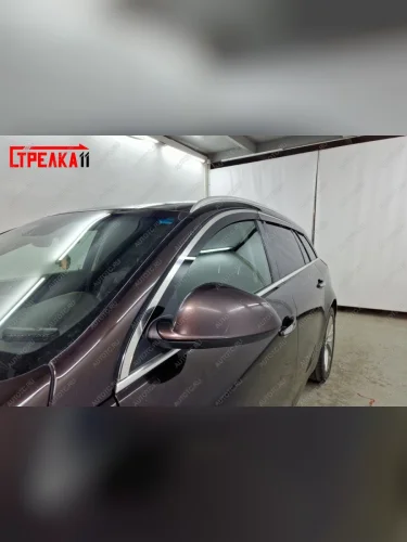 Дефлекторы окон 2D с хром накладками Стрелка11 (черные) Opel Insignia  A (2013-2017) универсал рестайлинг