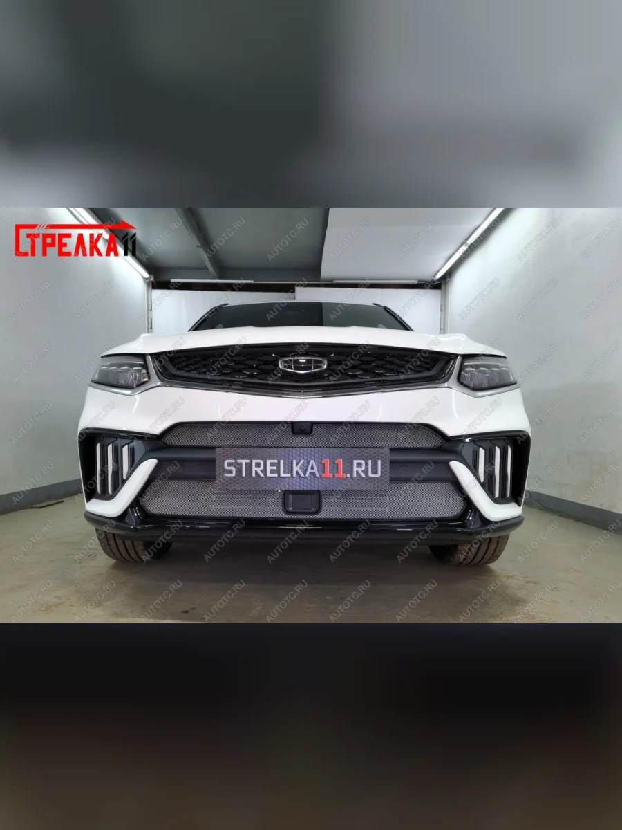 Защита радиатора (верх, с камерой) Стрелка11 Стандарт Geely Tugella FY11,HPBA4 рестайлинг (2022-2025) (черная)  в Керчи Республика Крым