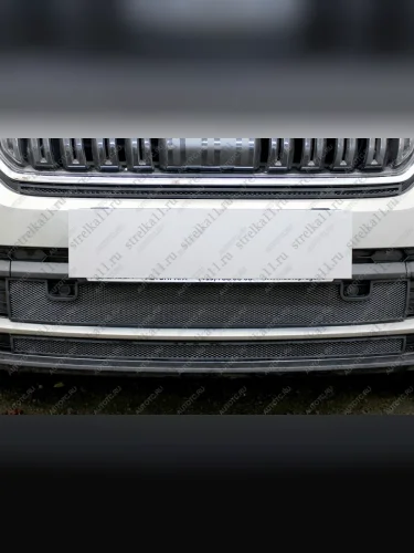 Защита радиатора (верх) Стрелка11 Стандарт (черная) Skoda Kodiaq 1 NS7 дорестайлинг (2017-2021)