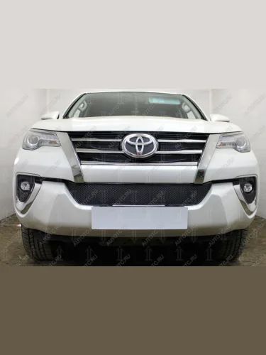 Защита радиатора (низ) (Black Onyx) Стрелка11 PREMIUM (черная) Toyota Fortuner AN160 рестайлинг (2020-2025)