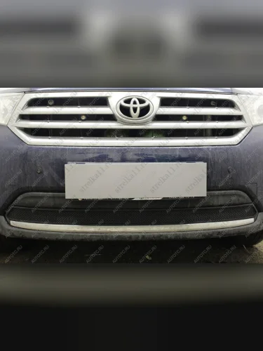 Защита радиатора Стрелка11 Стандарт (черная) Toyota Highlander XU40 рестайлинг (2010-2013)