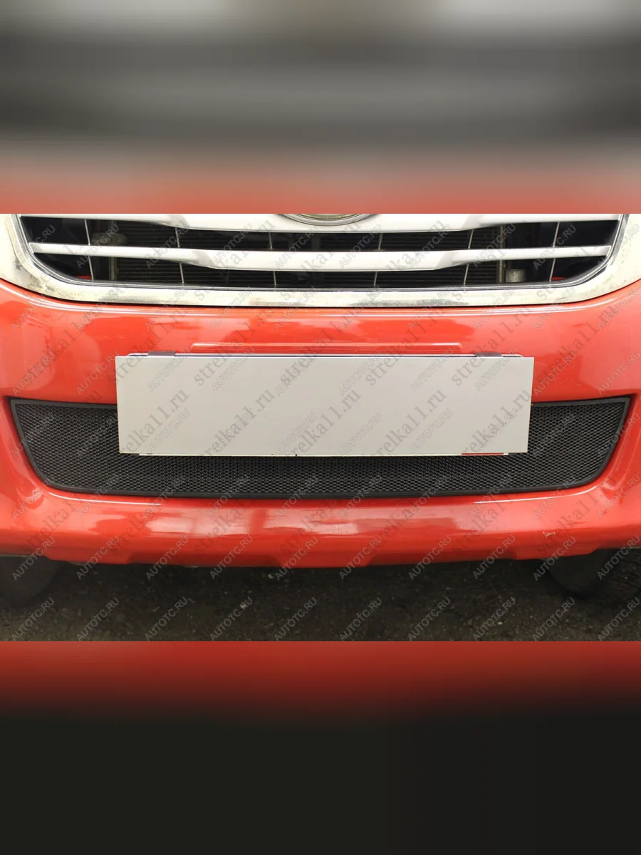  Защита радиатора Стрелка11 Стандарт  Toyota Hilux (2011-2016) AN20,AN30 (черная)  в Самаре Самарской области