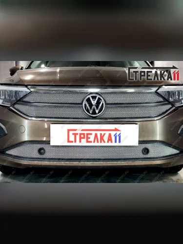 Защита радиатора (верх 4 части) (Origin, Respect, Status) Стрелка11 Стандарт (хром) Volkswagen Polo Mk6 лифтбек (2020-2022)