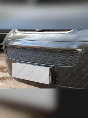 Защита радиатора Стрелка11 Стандарт (черная) Volkswagen Multivan T5  дорестайлинг (2003-2009)