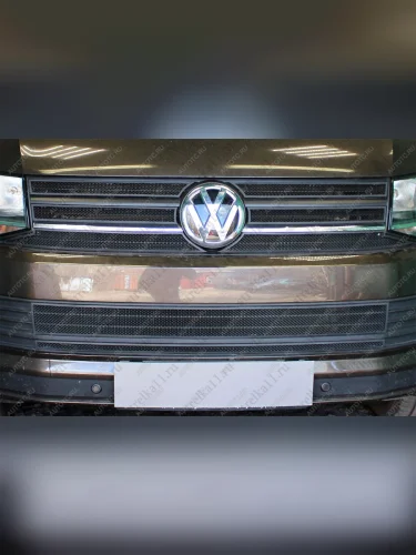 Защита радиатора (2 части низ) Стрелка11 Стандарт (черная) Volkswagen Multivan T6 дорестайлинг (2016-2019)