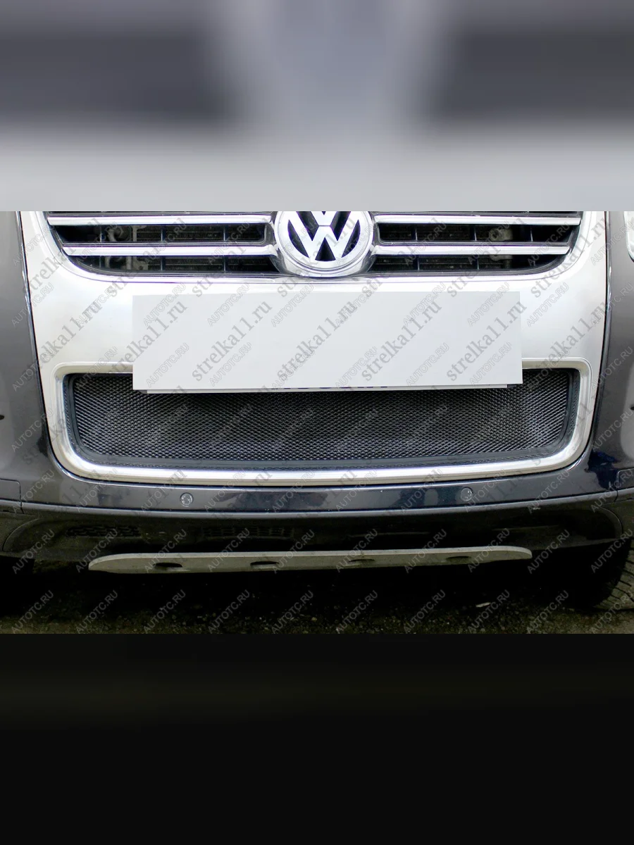 Защита радиатора (низ) Стрелка11 Стандарт Volkswagen Touareg 1 GP рестайлинг (2006-2010) (черная)  в Самаре Самарской области
