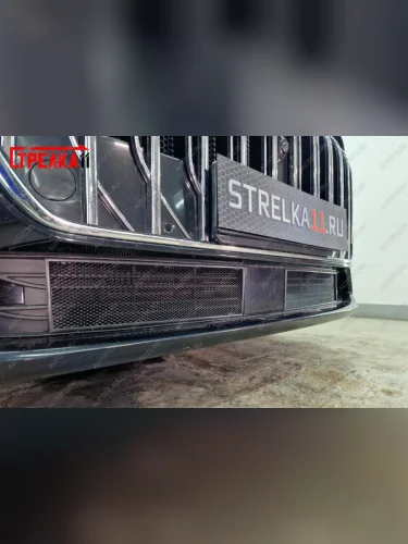 Защита радиатора (низ 2 части) Стрелка11 Стандарт (черная) Voyah Dream (2021-2025)