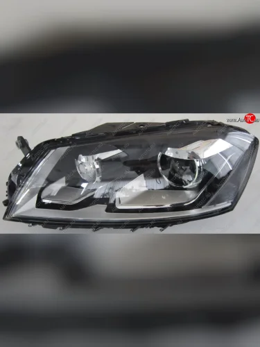 Левая фара (ксенон) BODYPARTS Volkswagen Passat B7 седан (2010-2015)