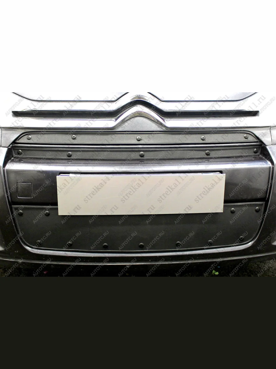 Зимняя заглушка решетки радиатора (низ) Стрелка11 CITROEN Jumpy рестайлинг (2013-2017) (черная)  в Керчи Республика Крым