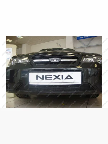 Зимняя заглушка решетки радиатора Стрелка11 (черная) Daewoo Nexia рестайлинг (2008-2015)