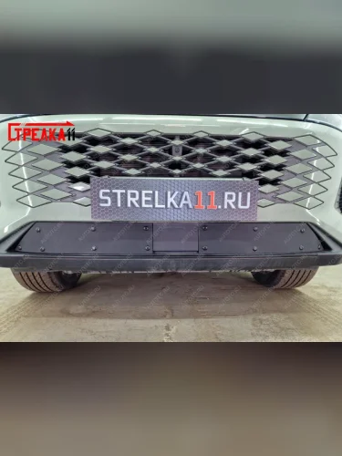 Зимняя заглушка решетки радиатора (низ 2 части) Стрелка11 (черная) EXEED RX (2022-2025)