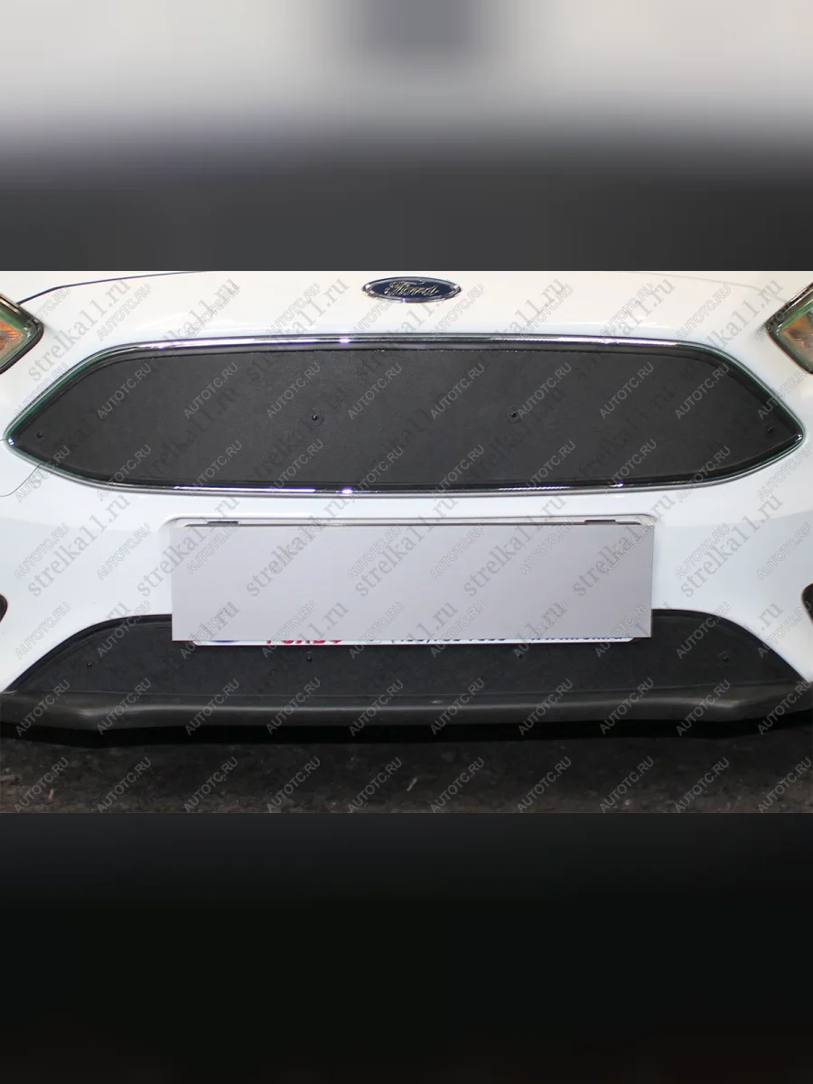 Зимняя заглушка решетки радиатора (низ) Стрелка11 Ford Focus 3 седан рестайлинг (2014-2019) (черная)  с доставкой в г. Керчь
