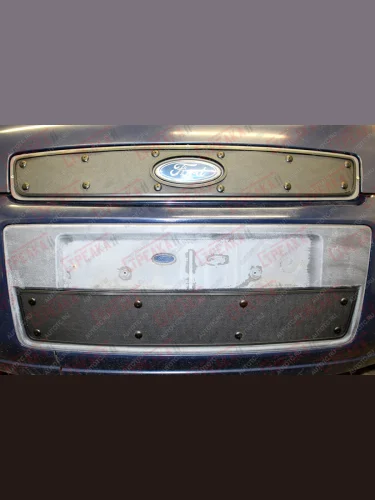 Зимняя заглушка решетки радиатора (верх) Стрелка11 (черная) Ford Fusion  1 (2005-2012)  рестайлинг, хэтчбэк