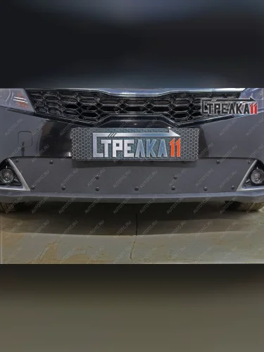  Зимняя заглушка решетки радиатора Стрелка11 (черная) KIA Rio ( 4 FB,  4 YB) (2020-2025) рестайлинг седан, хэтчбэк рестайлинг