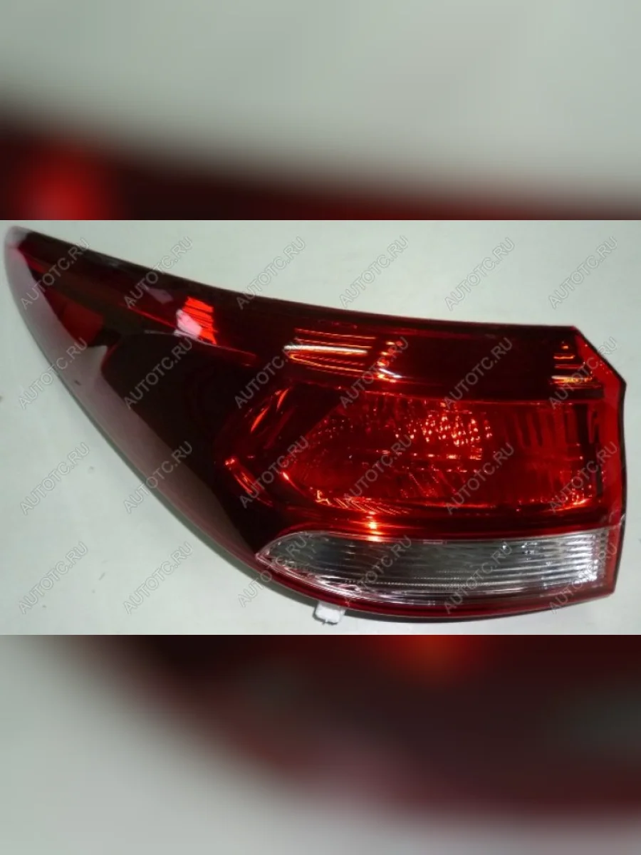 Задний левый внешний фонарь KIA  KIA Rio (2016-2020) 4 FB  в Воронеже Воронежской области