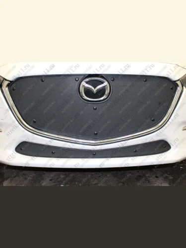Зимняя заглушка решетки радиатора (верх) Стрелка11 (черная) Mazda 3/Axela BM рестайлинг, хэтчбэк (2016-2019)