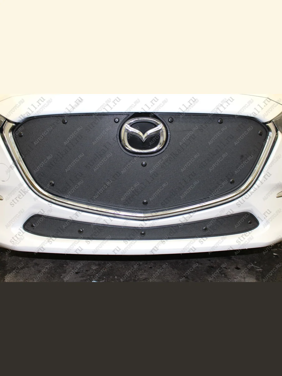 Зимняя заглушка решетки радиатора (верх) Стрелка11 Mazda 3/Axela BM рестайлинг, хэтчбэк (2016-2019) (черная)  в Керчи Республика Крым