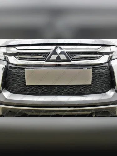 Зимняя заглушка решетки радиатора (верх, 4 части) Стрелка11 (черная)  