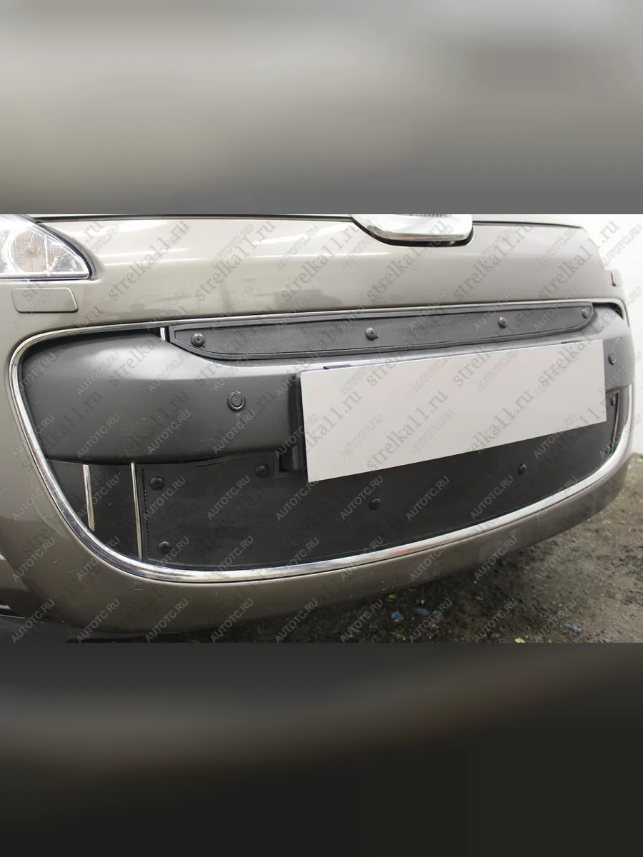 Зимняя заглушка решетки радиатора (верх) Стрелка11 Peugeot 4007 (2007-2012) (черная)  в Керчи Республика Крым