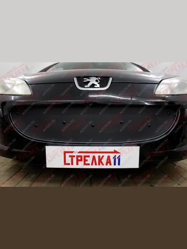 Зимняя заглушка решетки радиатора (низ) Стрелка11 (черная) Peugeot 407 универсал (2004-2011)