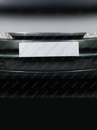 Зимняя заглушка решетки радиатора (кроме 2.0) Стрелка11 (черная) Renault Laguna X91 лифтбэк дорестайлинг (2007-2011)