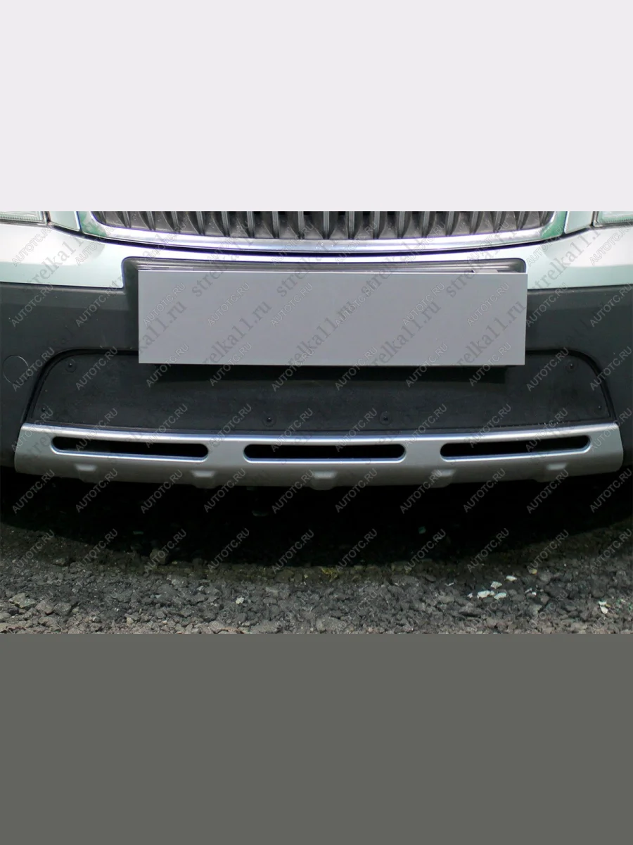 Зимняя заглушка решетки радиатора Стрелка11 Skoda Octavia A5 дорестайлинг универсал (2004-2008) (черная)  в Керчи Республика Крым